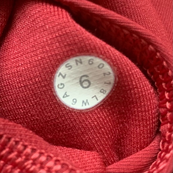 Lululemon Wunder Under Crop Leggings - Picture 3 of 3